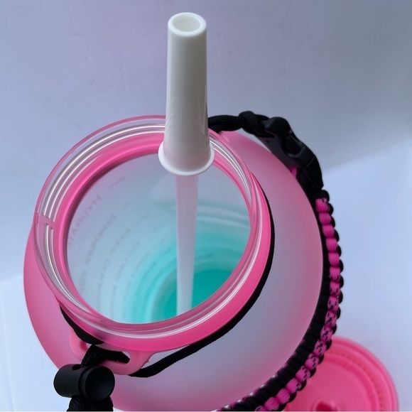 Fidus Gallon 128 oz Motivational Water Bottle Pink To Teal‎ With Paracord - Picture 9 of 16